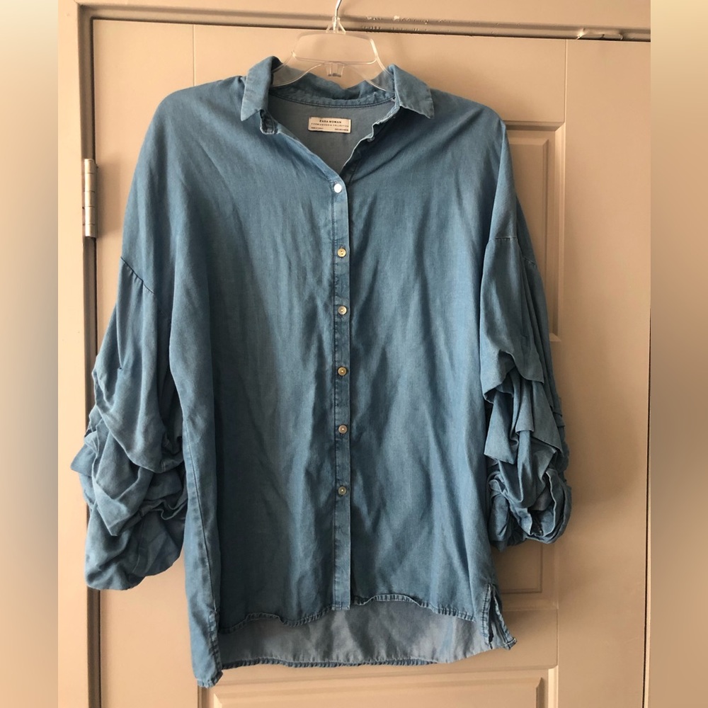 ZARA denim ruffle sleeve button shirt